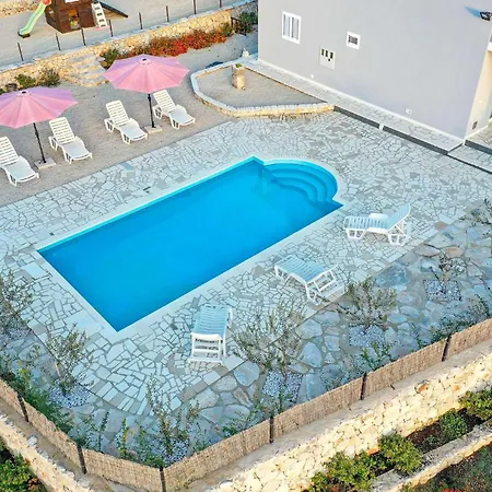 Lovely In Blizna Donja With Kitchen *